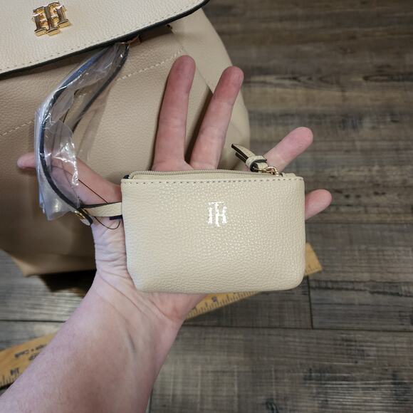 NWT Tommy Hilfiger backpack purse light beige D - Picture 10 of 16